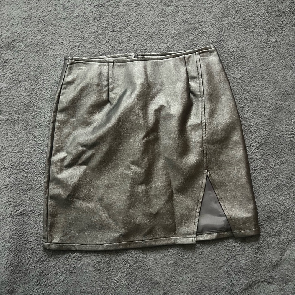 metallic silver mini skirt with small slit